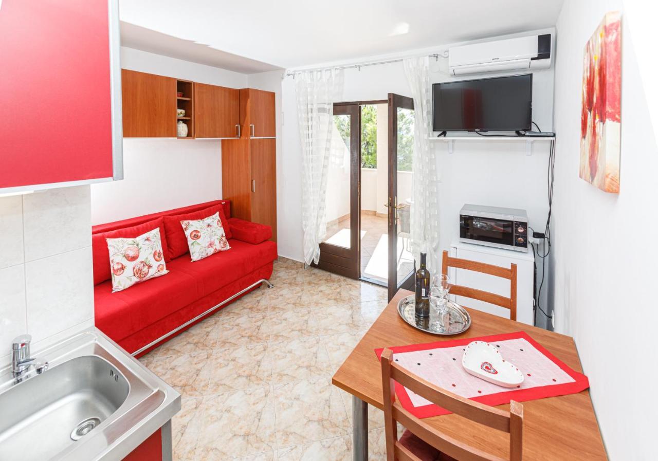 Apartments Cvita Omiš Kültér fotó